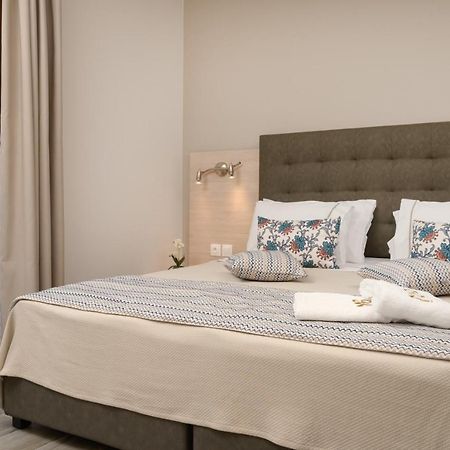 M&B Boutique Apartments Nea Roda Luaran gambar